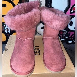 UGG Women's Dusty Rose Winter Boots